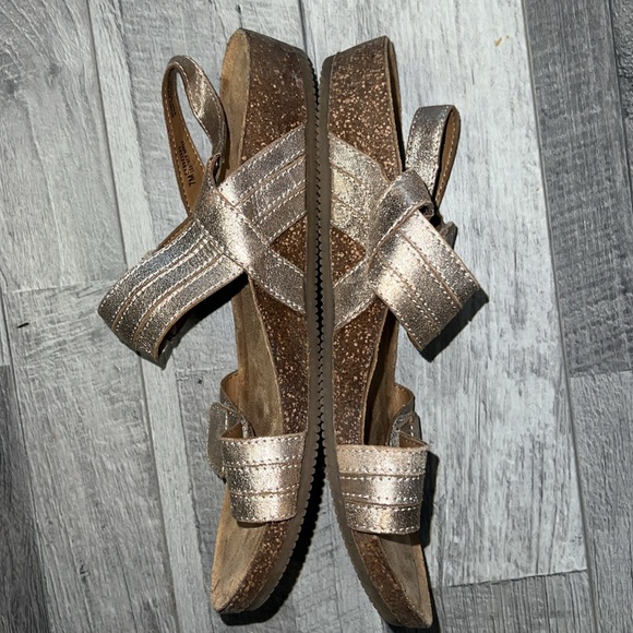 Comfortiva - Picture 3 of 5